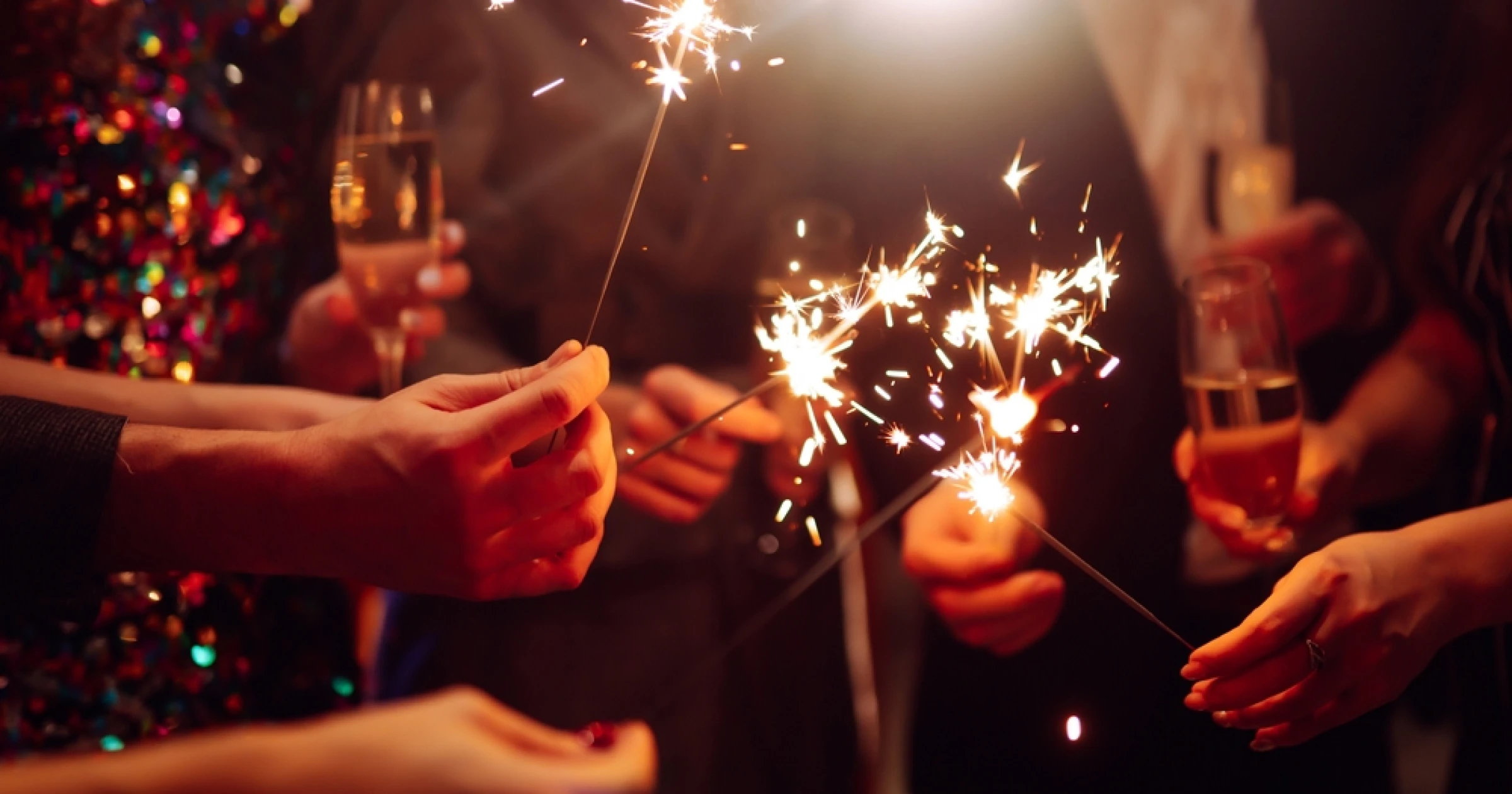 Après la tragédie de Crans-Montana, la question des bougies en discothèque s'impose en Belgique