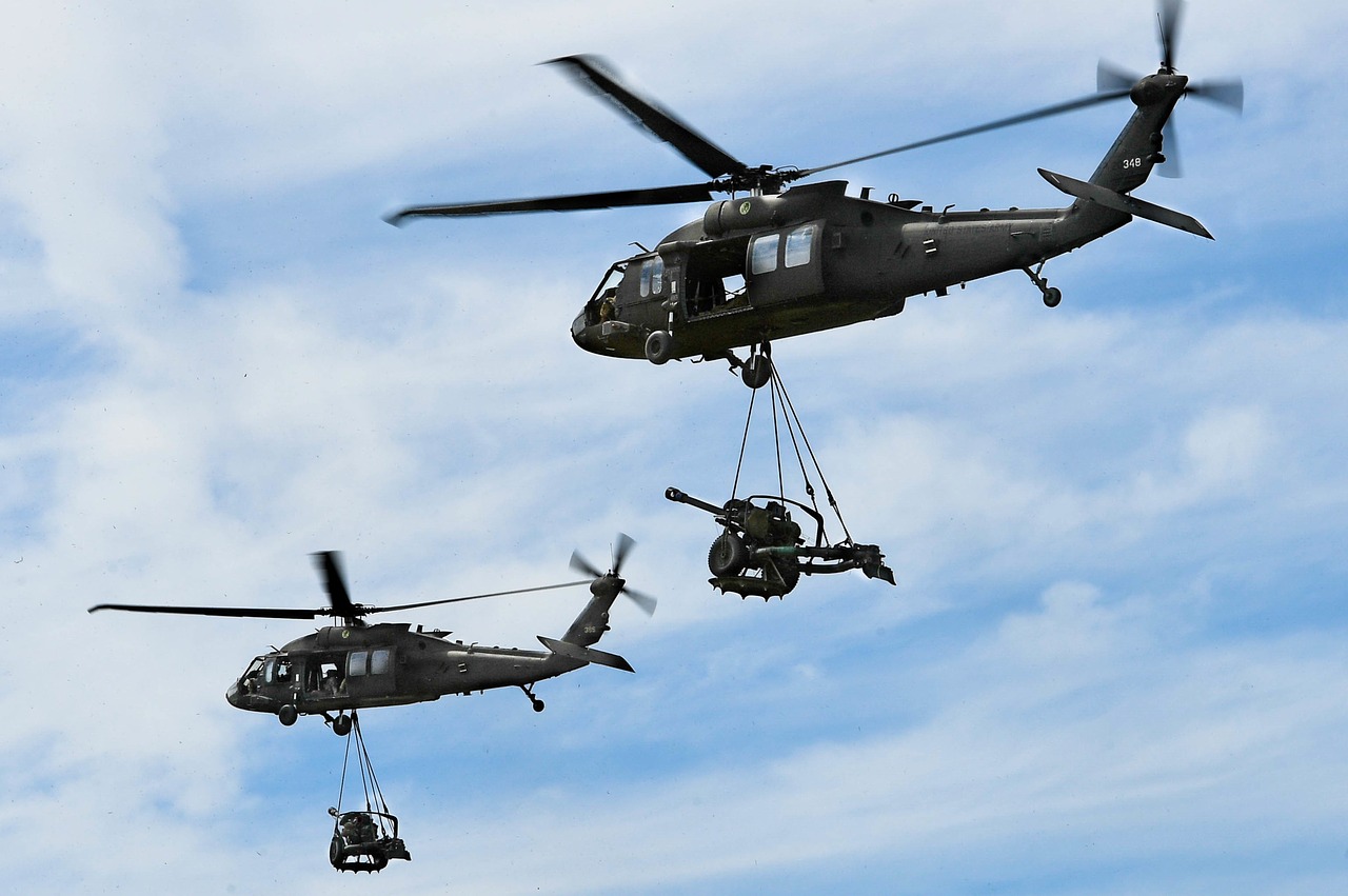 L’armée américaine laisse un arsenal de guerre aux mains des talibans