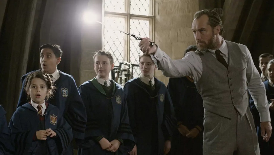 Les Animaux fantastiques, les Secrets de Dumbledore : un trailer magique et fou (vidéo)